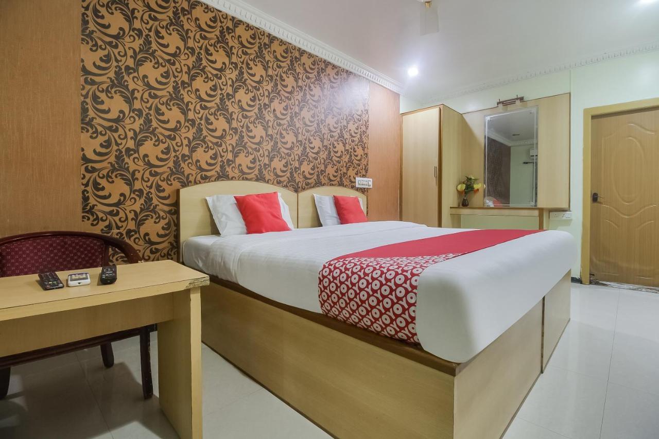Oyo 70841 Hotel Anjali Residency Velur Exteriér fotografie